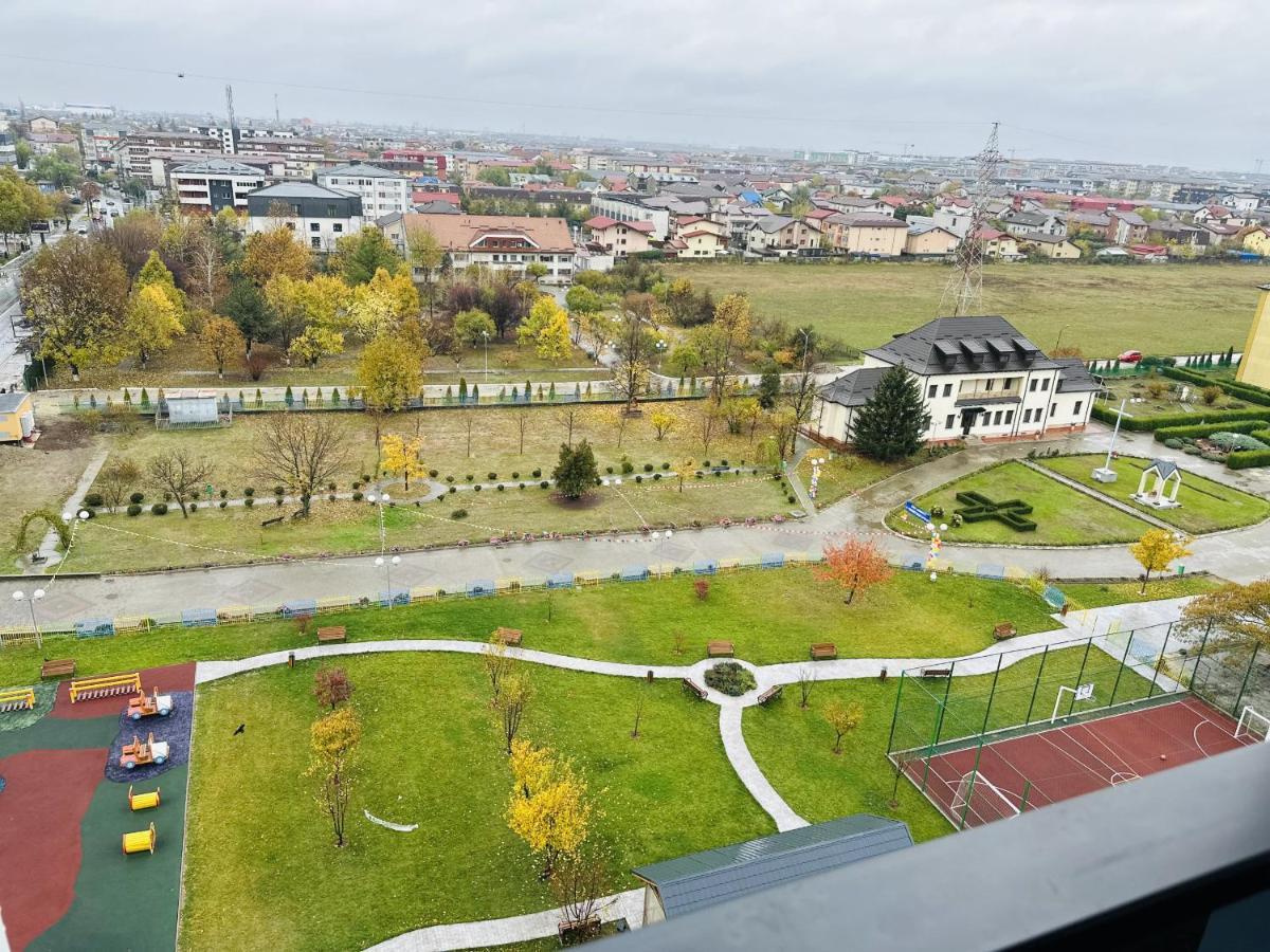 Апартаменты Rentforcomfort Sky Garden Studio Бухарест Экстерьер фото