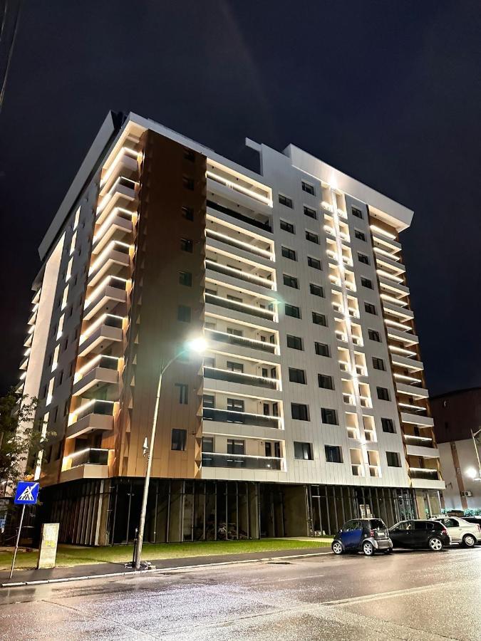 Апартаменты Rentforcomfort Sky Garden Studio Бухарест Экстерьер фото