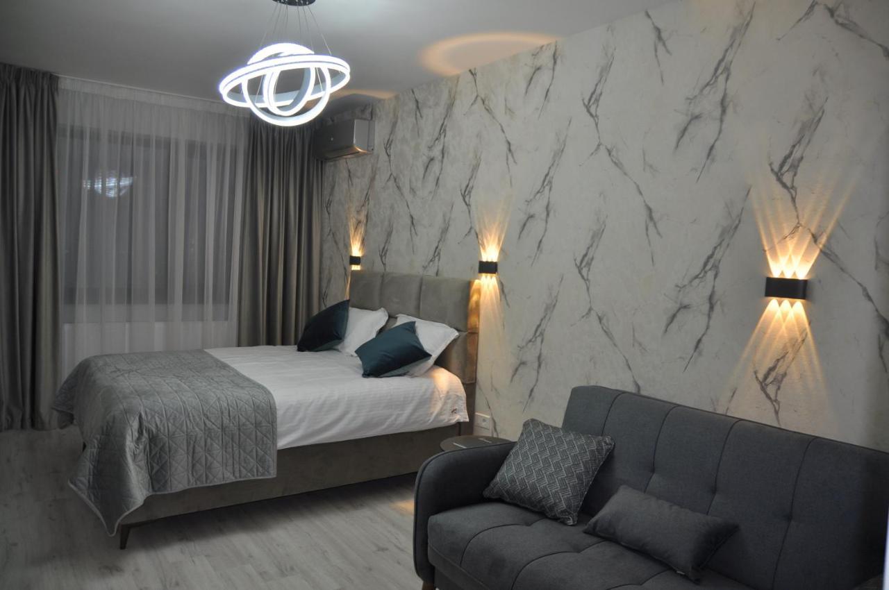 Апартаменты Rentforcomfort Sky Garden Studio Бухарест Экстерьер фото